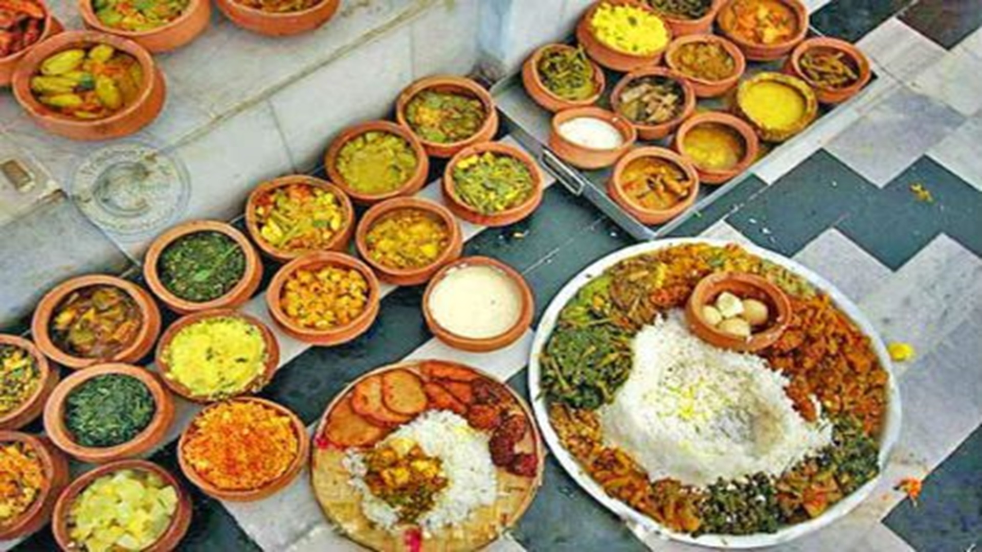 Authentic Odisha Cuisine - Pakhala, Rasagola, Dalma