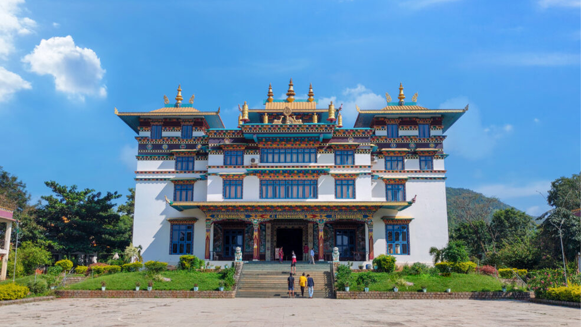 Famous Temples of Odisha - Jagannath Puri, Konark Sun Temple, Lingaraj